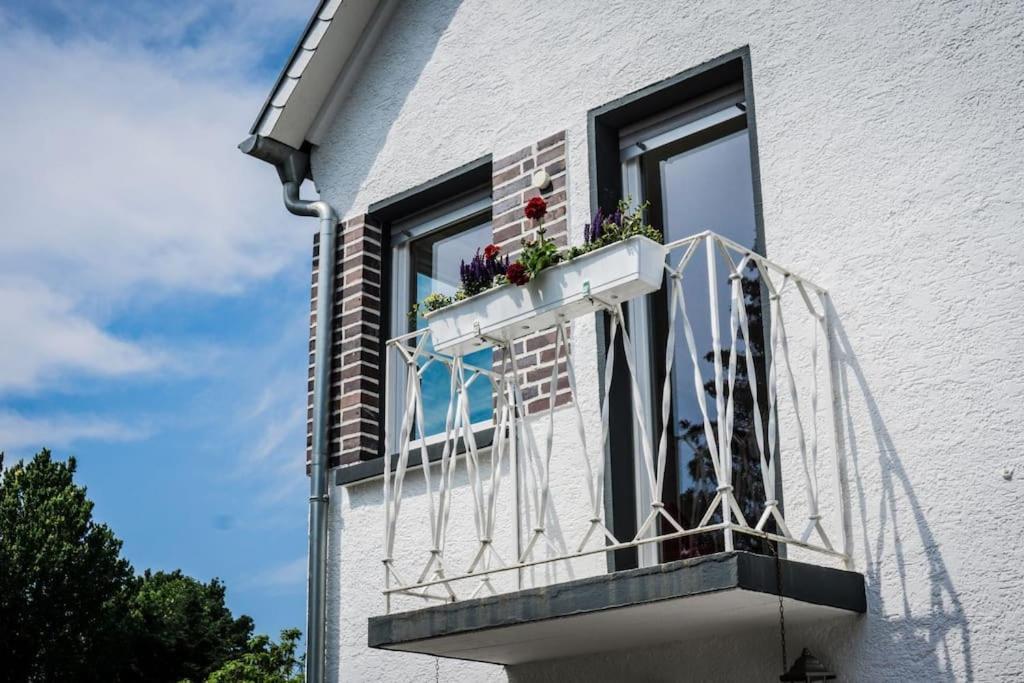 Schoenes Haus Mit Grossem Garten Seligenstadt Dış mekan fotoğraf