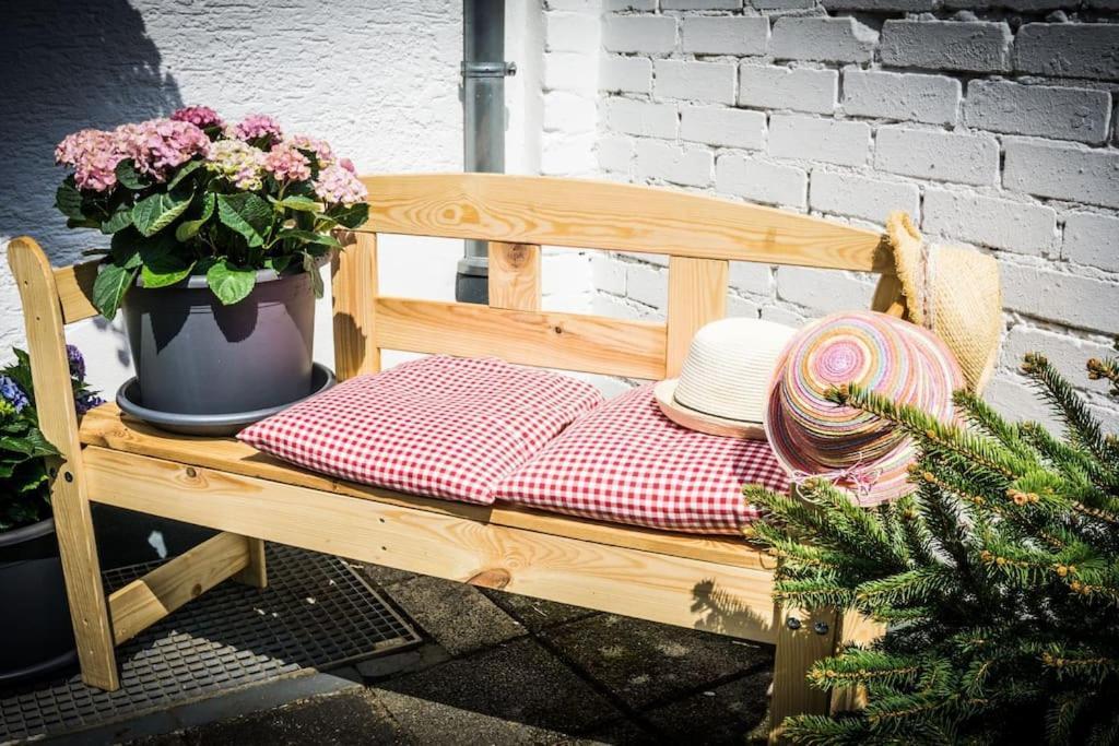 Schoenes Haus Mit Grossem Garten Seligenstadt Dış mekan fotoğraf